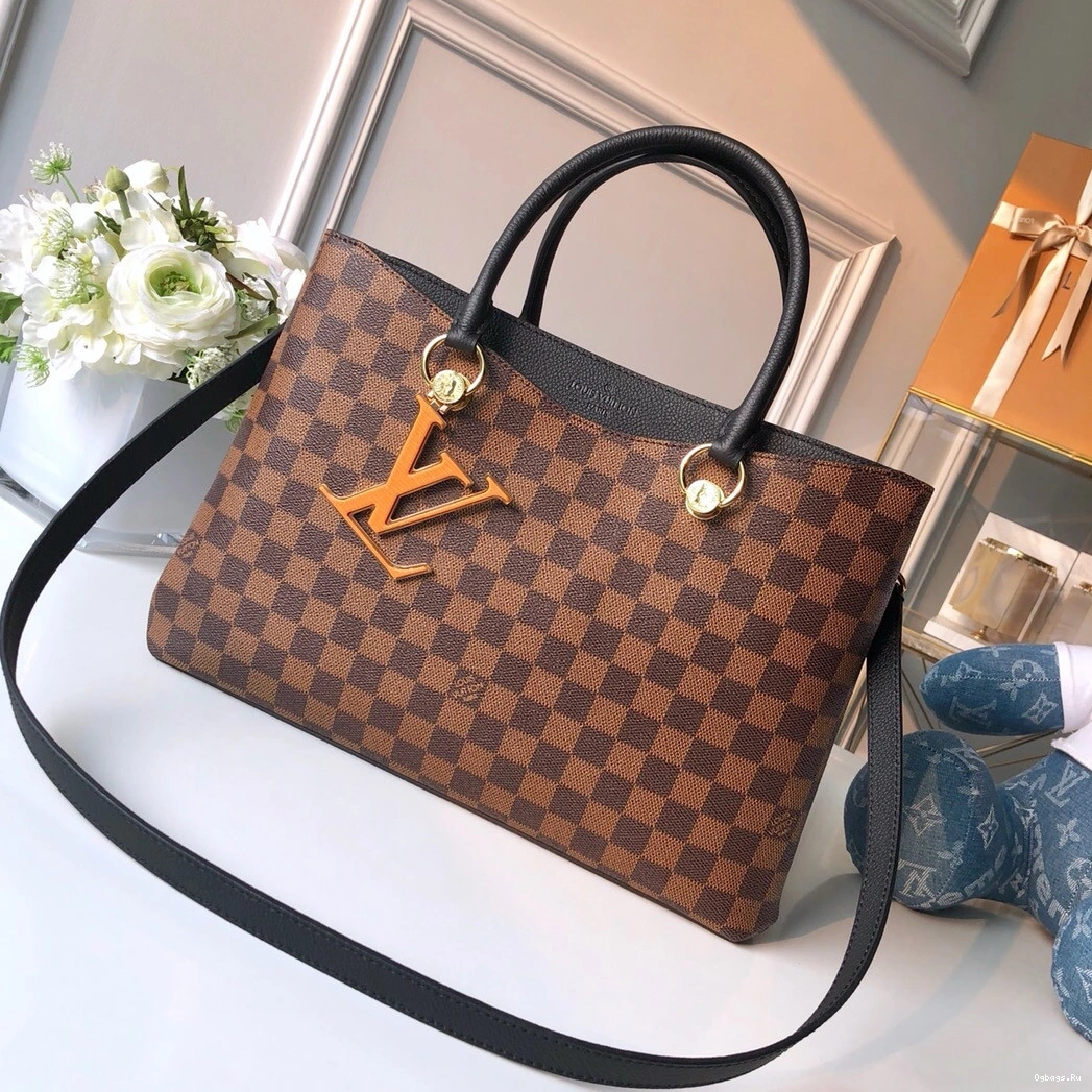 Vuitton RIVERSIDE Louis 0421